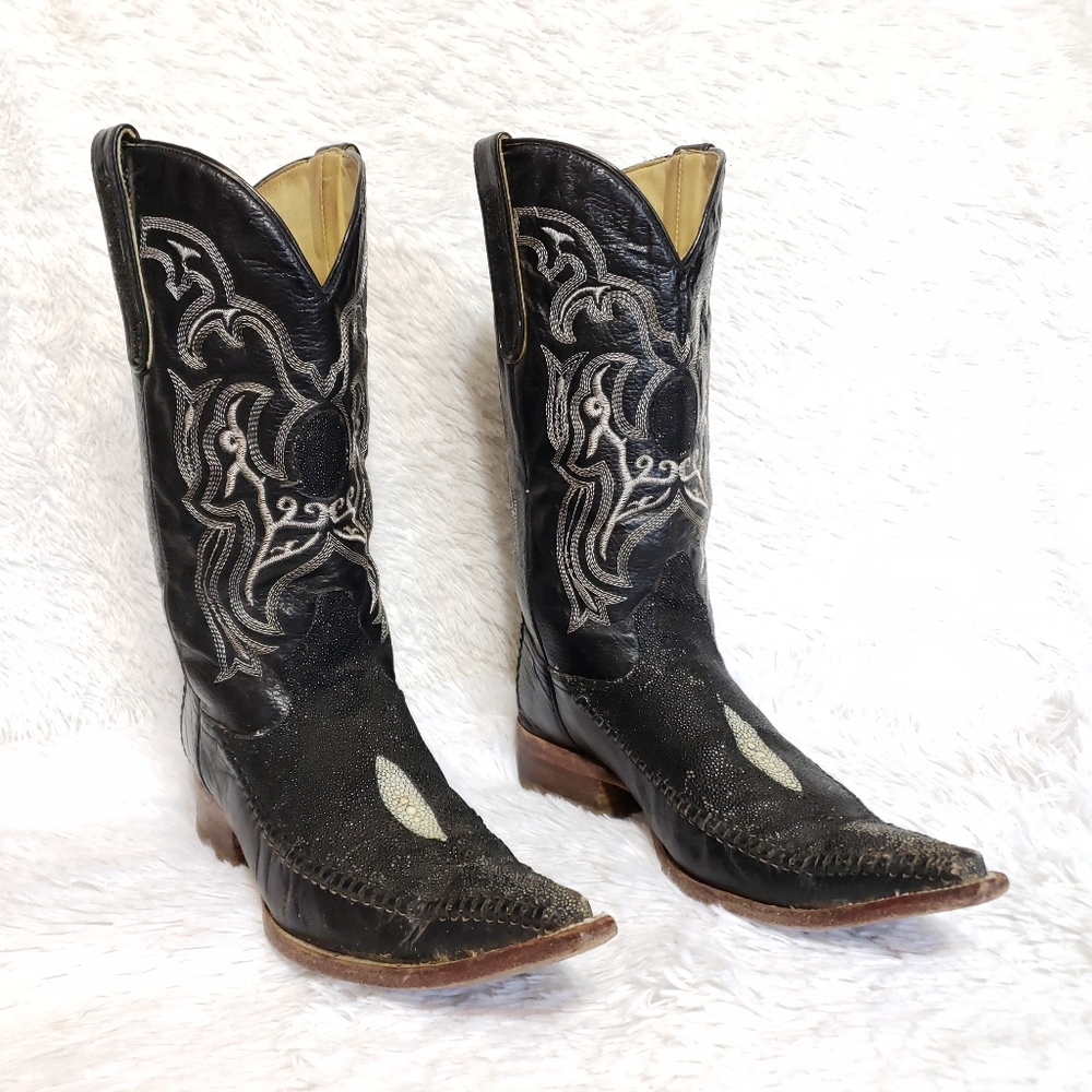 ❌TEMP NFS❌ GETTING RESTORED❌ DYE REFRESH ❌Pointed Black Stingray Western Boots - Picture 7 of 16